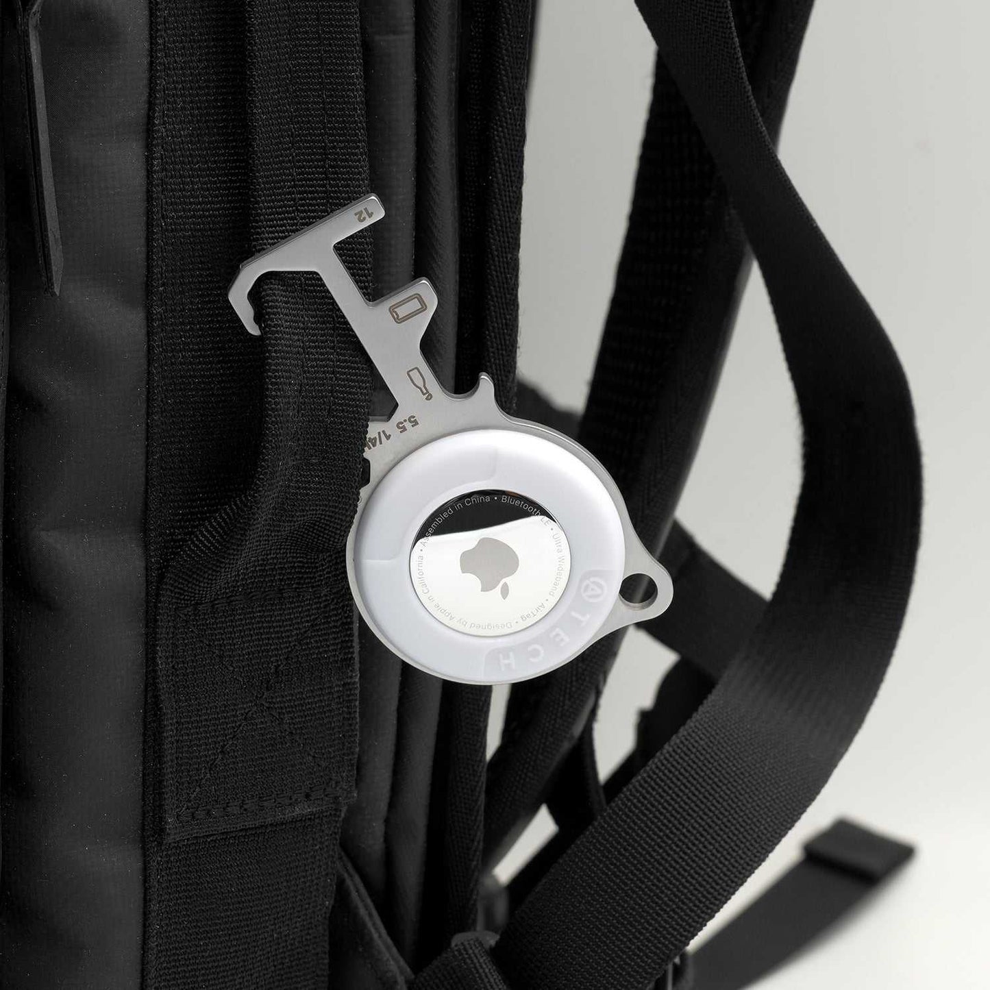 AirTag Multitool 7-in-1 Pro